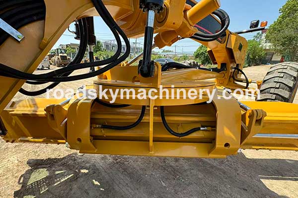 Used Caterpillar 140H Motor Grader Detail