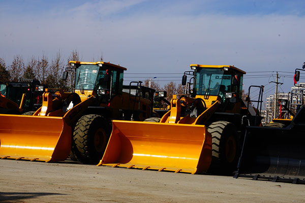 Used SDLG Loaders