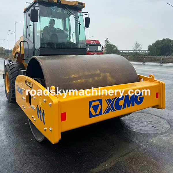Used XCMG XS223J Single Drum Road Roller