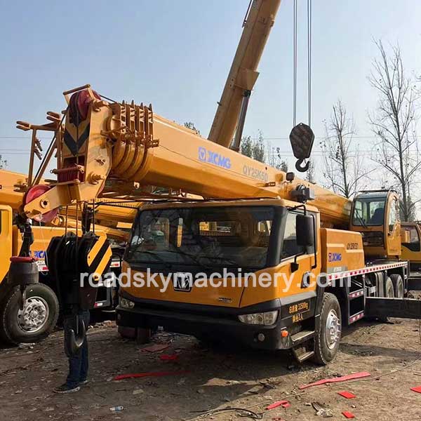 Used XCMG QY25K5D Truck Crane