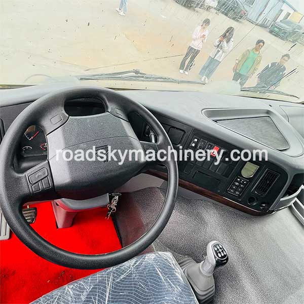 Used HOWO Concrete Mixer Truck Details