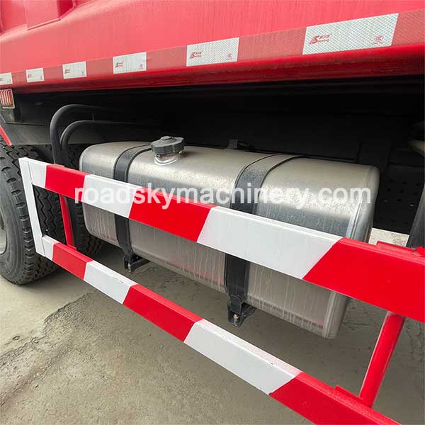 Used Shacman F3000 8×4 Dump Truck Details