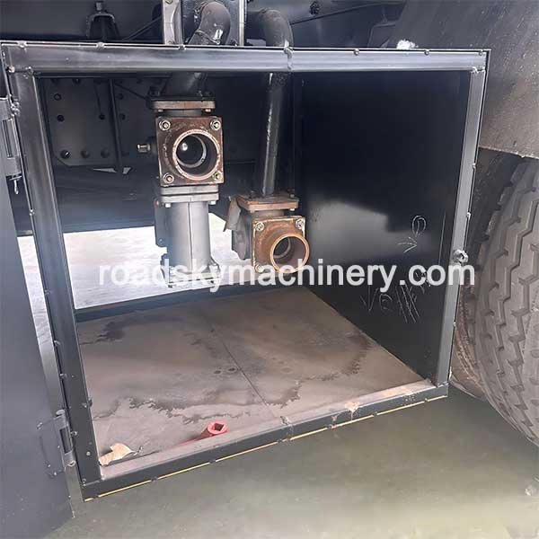 Used Shacman Fuel Tanker Truck Details