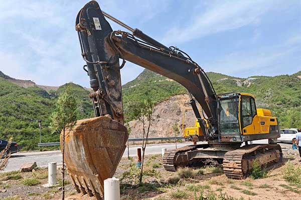 Why Inspect a Used Excavator