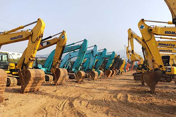 Additional Costs When Importing Used Excavators