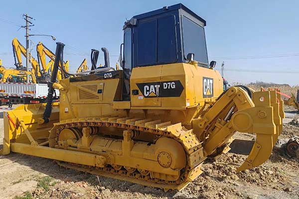 Check the Used Bulldozer Key Specifications