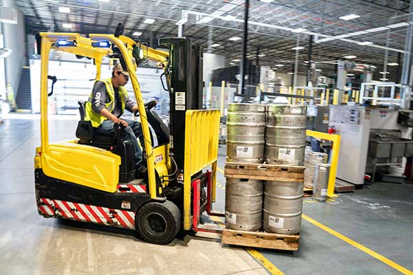 How Lift Height Affects Forklift Capacity